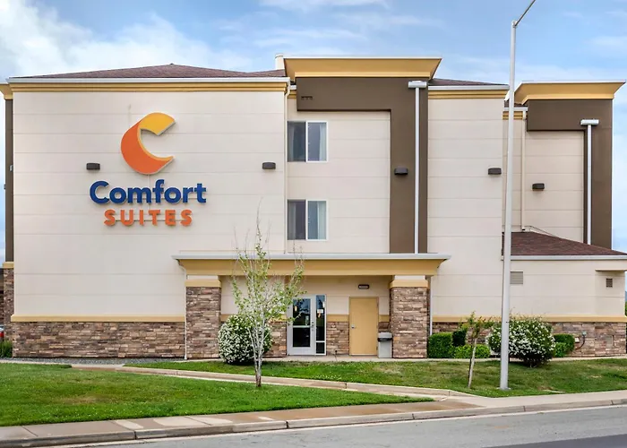 Comfort Suites Redding - Shasta Lake
