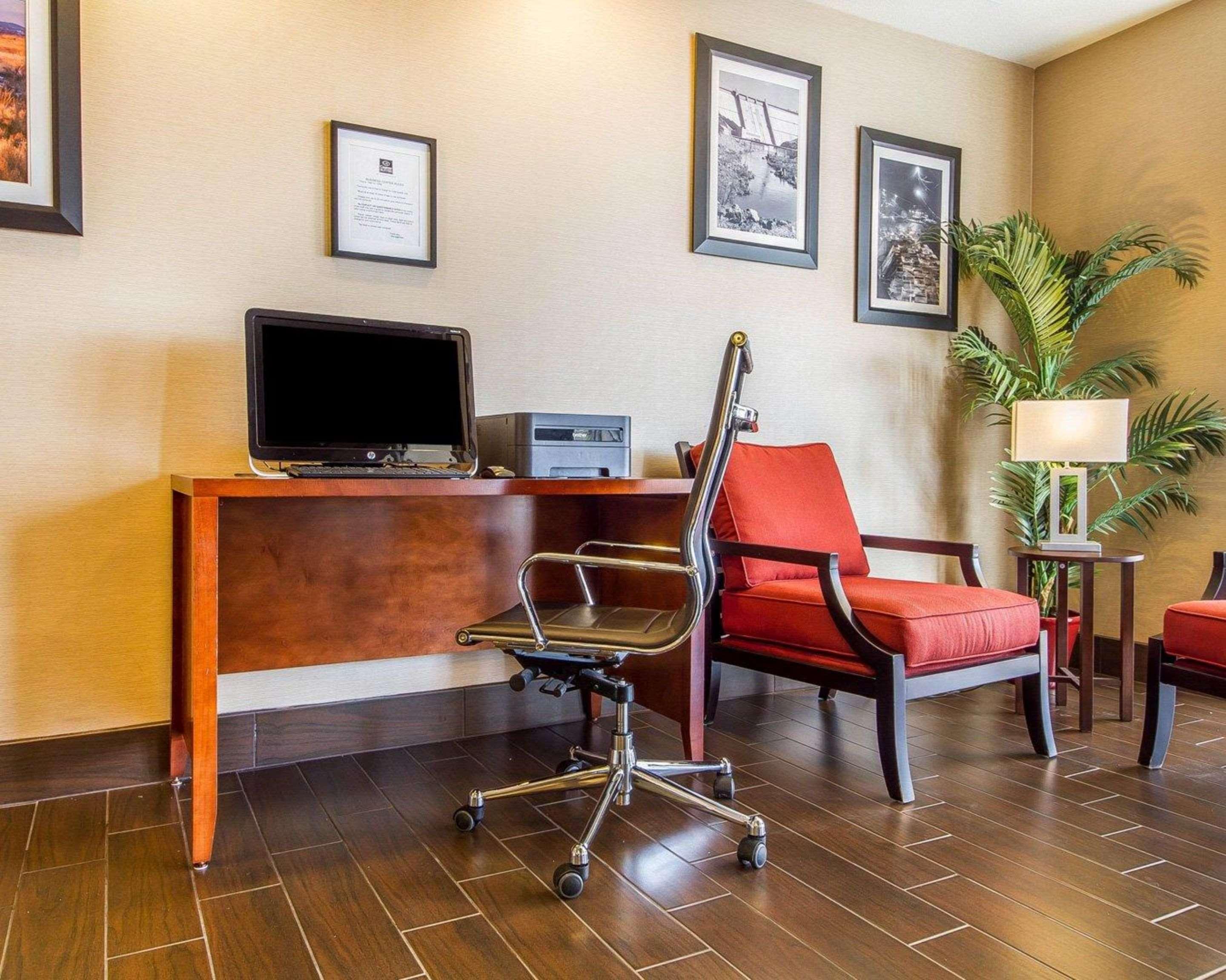 Hotel Comfort - Shasta Redding