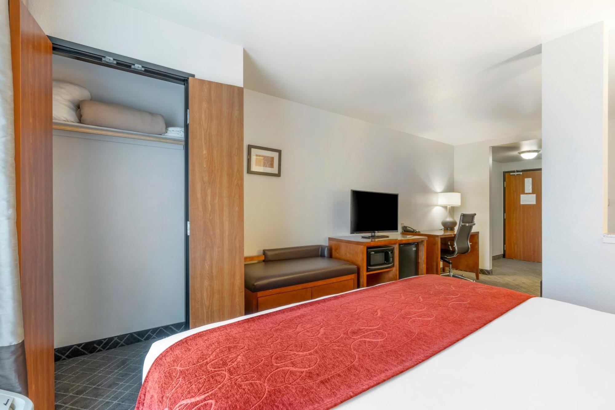 Hotel Comfort - Shasta 3*