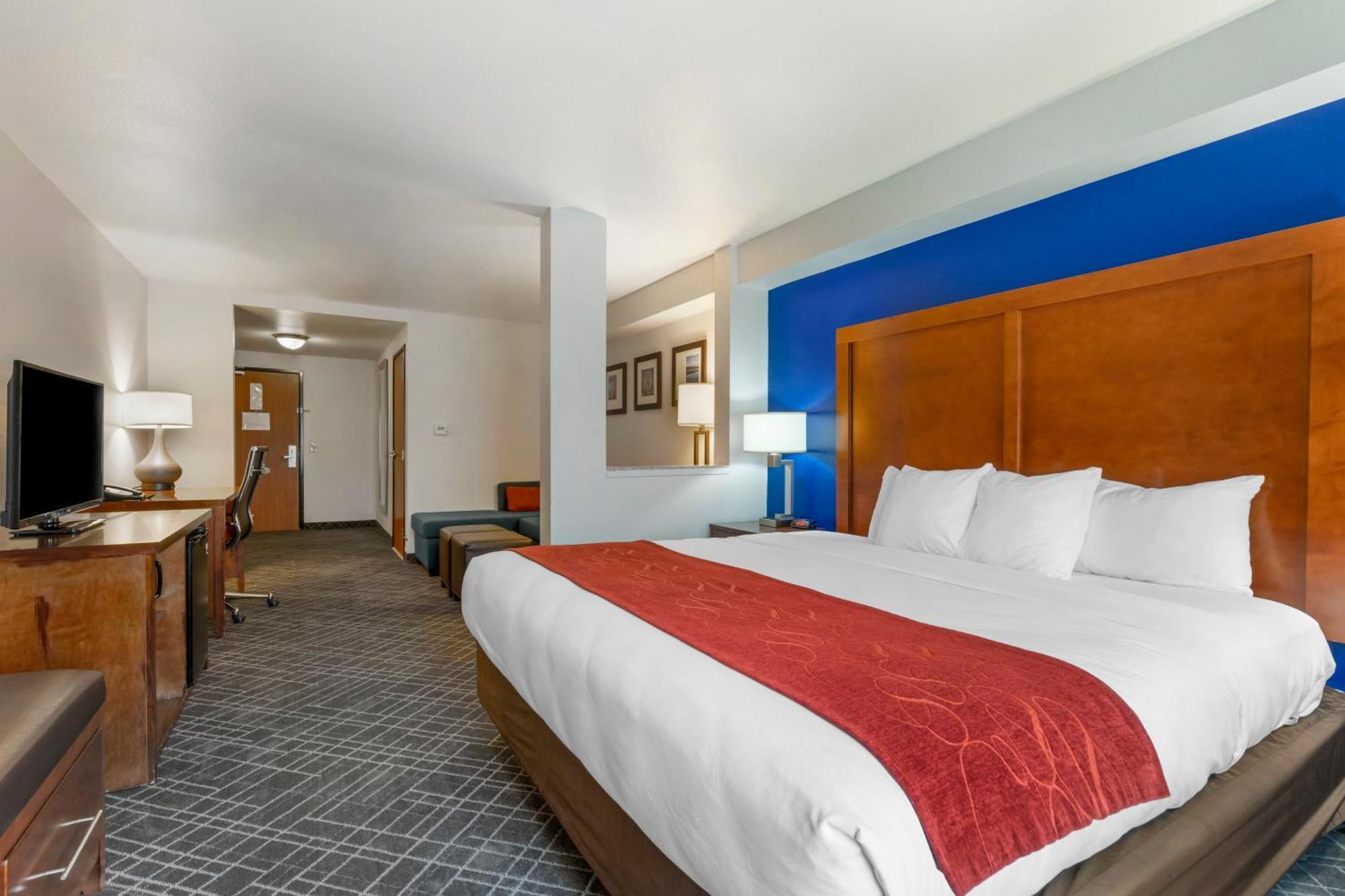 Comfort - Shasta Hotel