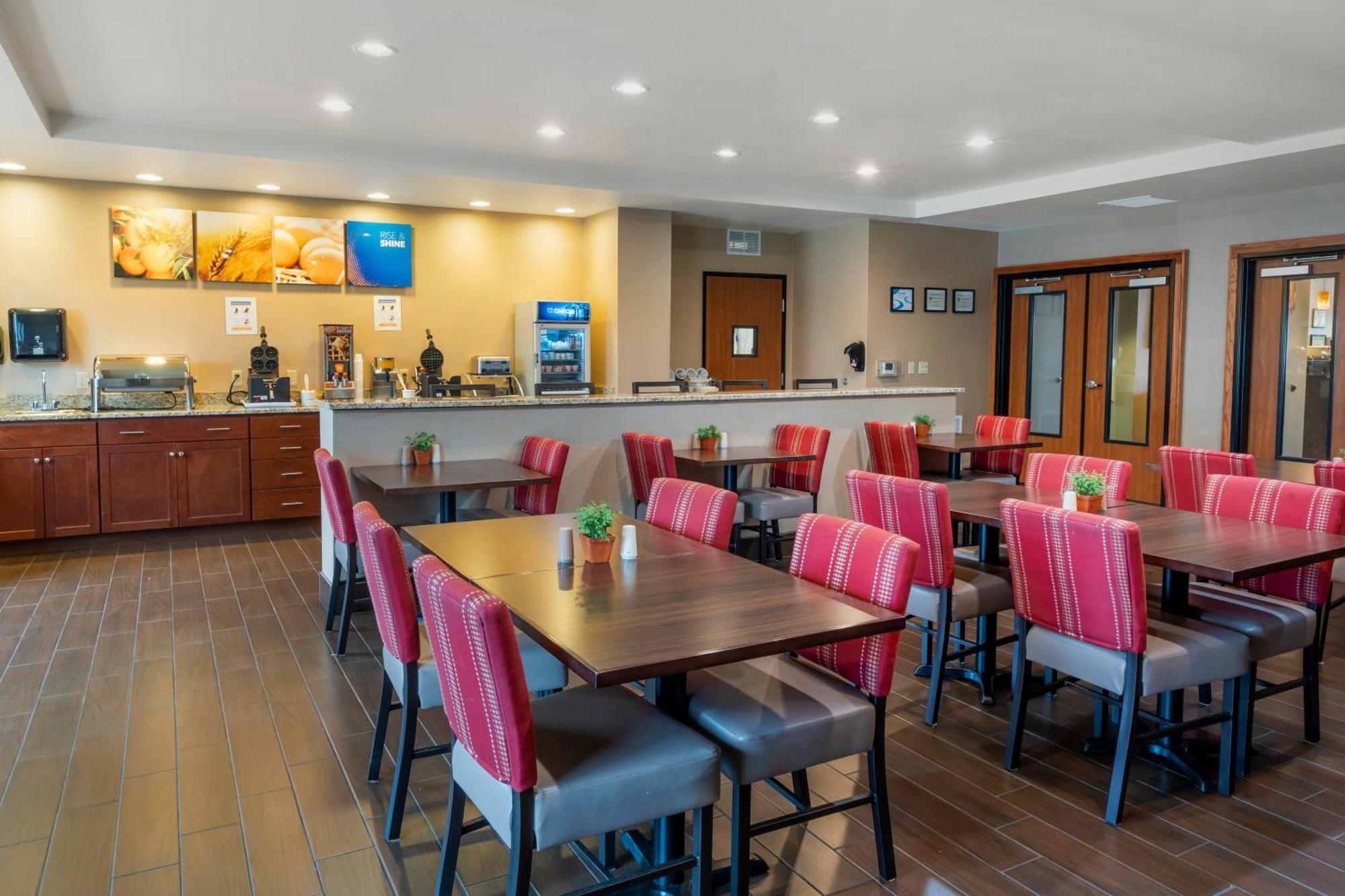 Comfort - Shasta Hotel