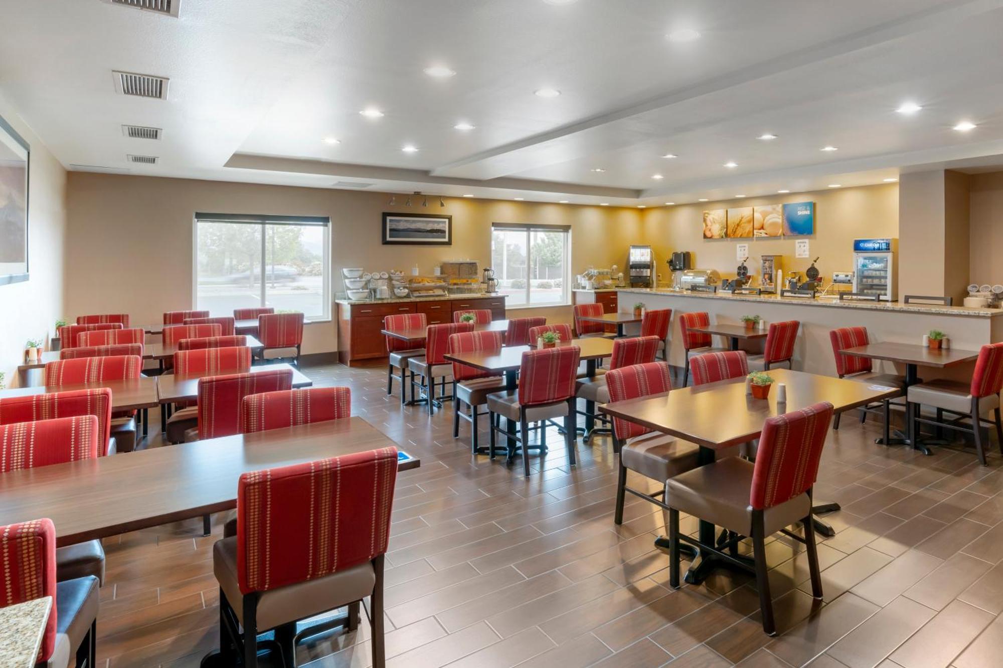 Comfort - Shasta 3* Redding