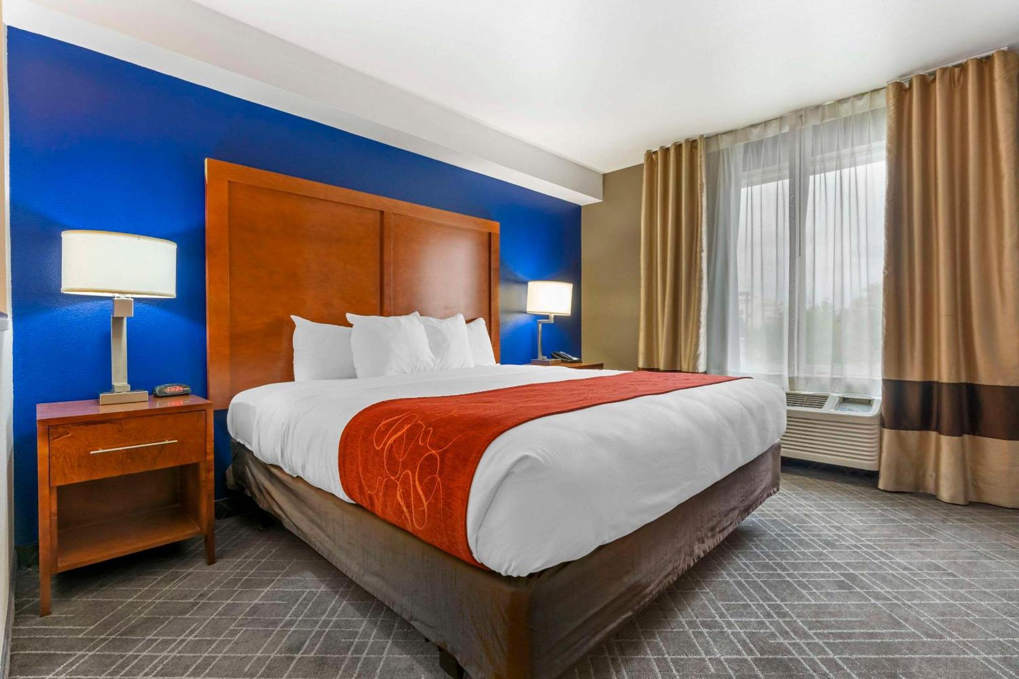 Hotel Comfort - Shasta Redding
