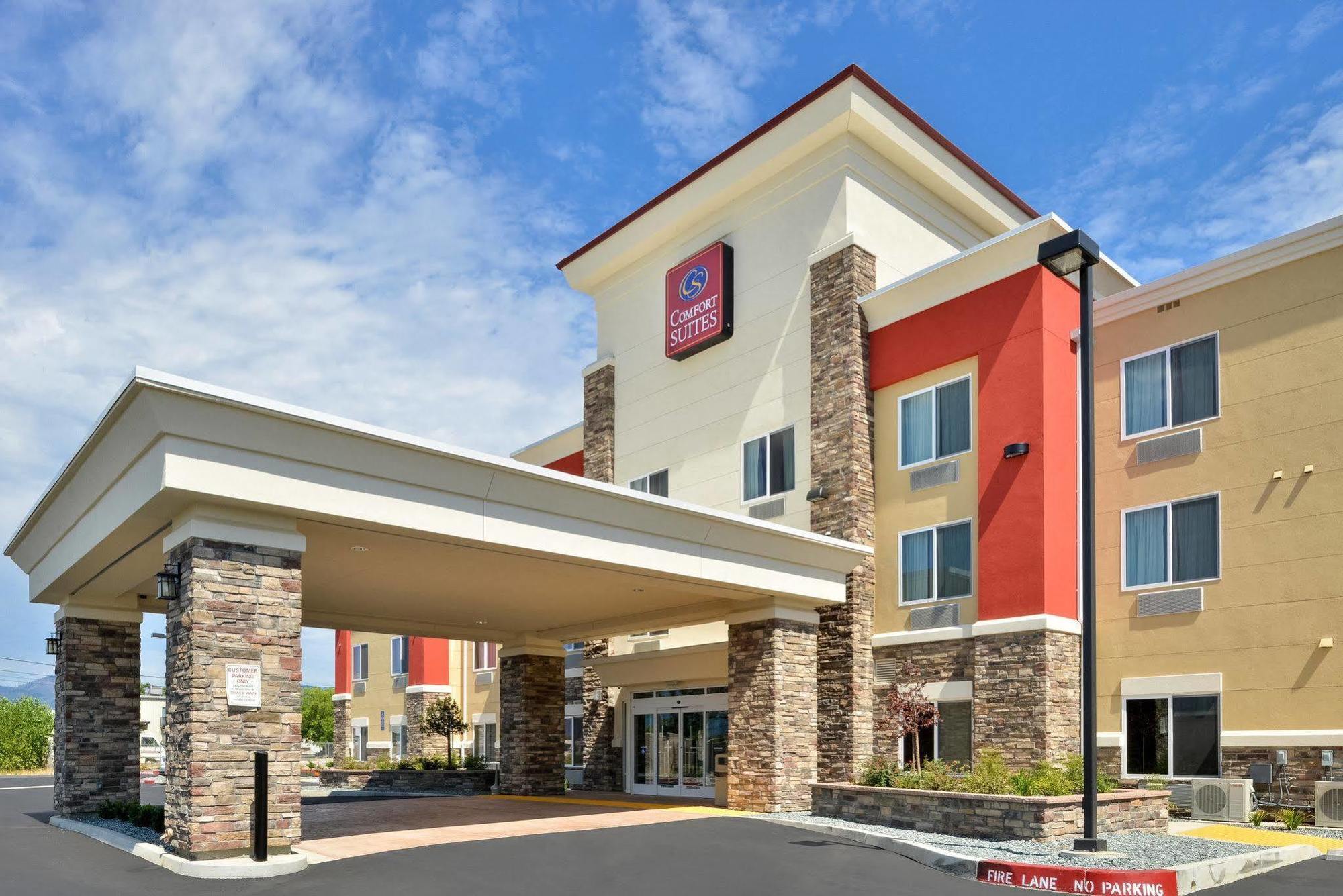 Comfort - Shasta 3* Redding