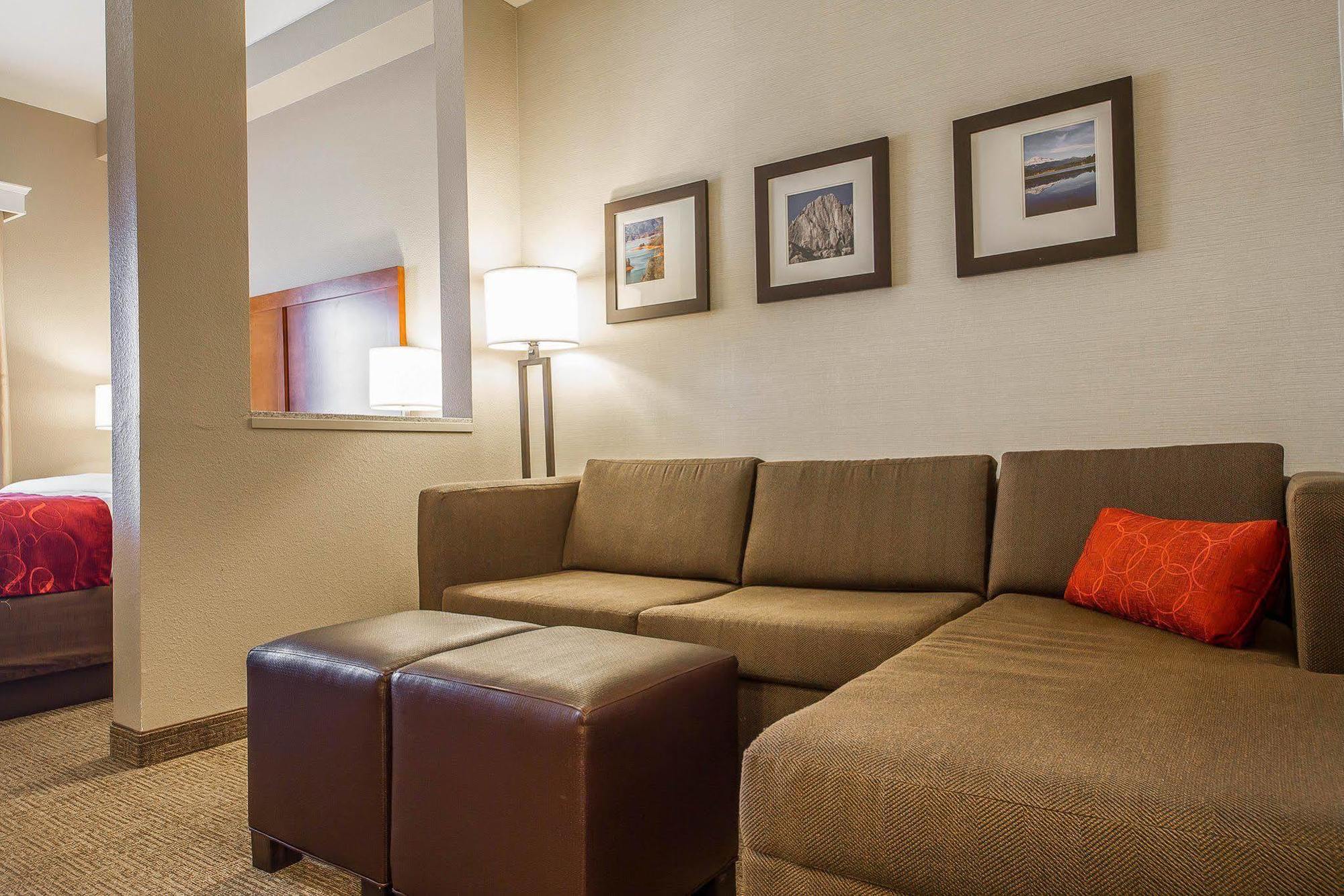 Hotel Comfort - Shasta Redding